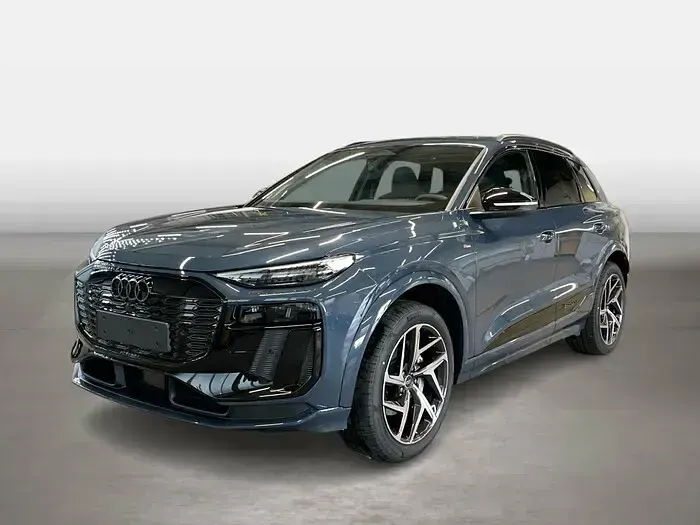 Używany Audi Q6 e-tron Business 225 kW (306 KM) 2026 SUV