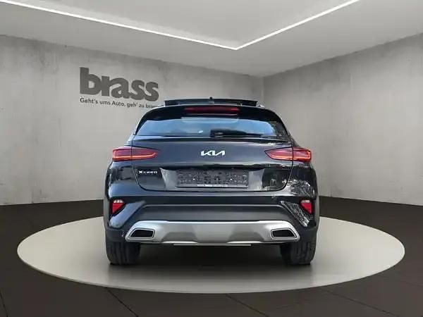 Gebraucht Kia Ceed 141 PS (103 kW) 2022 (1k) zilinaschwarz met. Kleinwagen