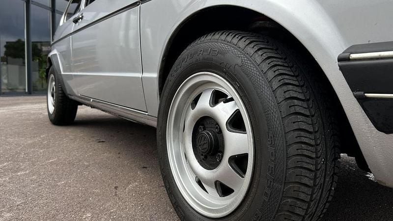 Gebraucht VW Golf I 69 PS (50 kW) 1980 Silber Kleinwagen