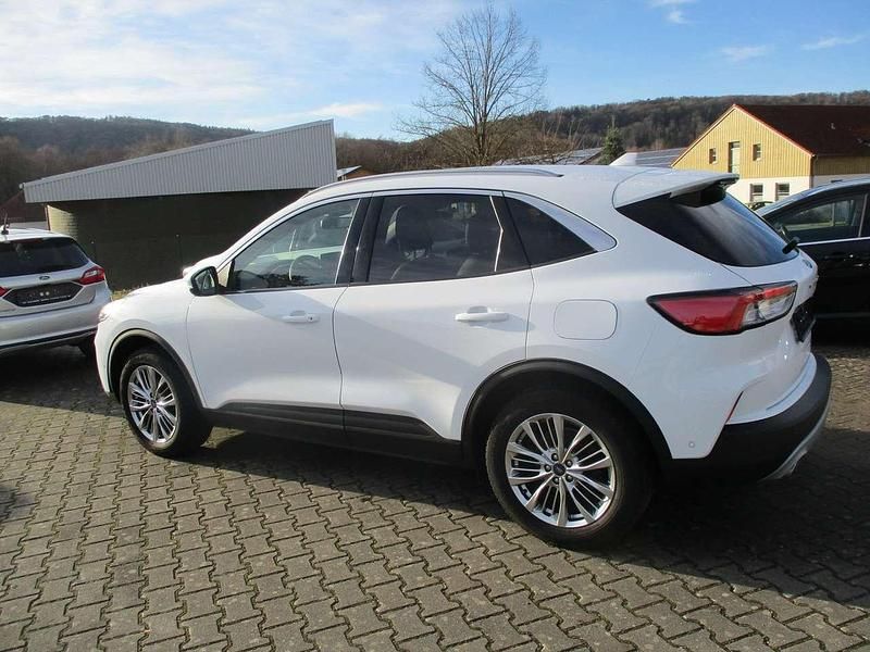 Gebraucht Ford Kuga Titanium X 152 PS (111 kW) 2021 Weiß SUV