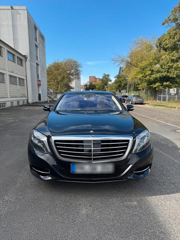 Schwarz Gebraucht 2017 Mercedes S350 Edition Limousine | 27.500 € (Fairer Preis) - Bild 1/4