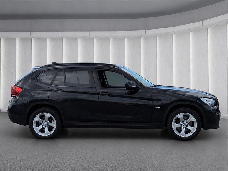 Gebraucht BMW X1 143 PS (105 kW) 2011 Schwarz SUV