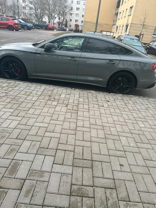 Gebraucht Audi A5 Sportback S-Line 201 PS (147 kW) 2020 Grau Kleinwagen
