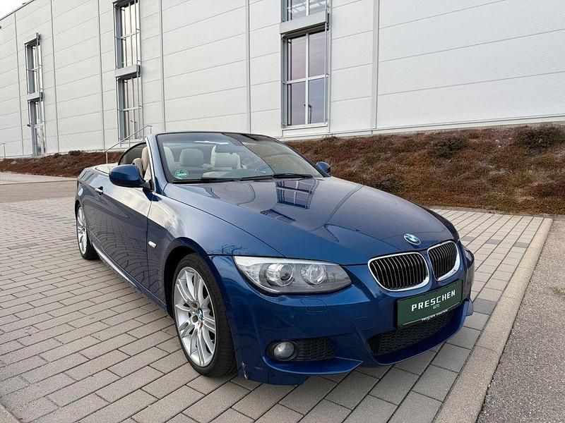 Gebraucht BMW 330 Cabriolet M Sport 245 PS (180 kW) 2010 Blau Cabrio