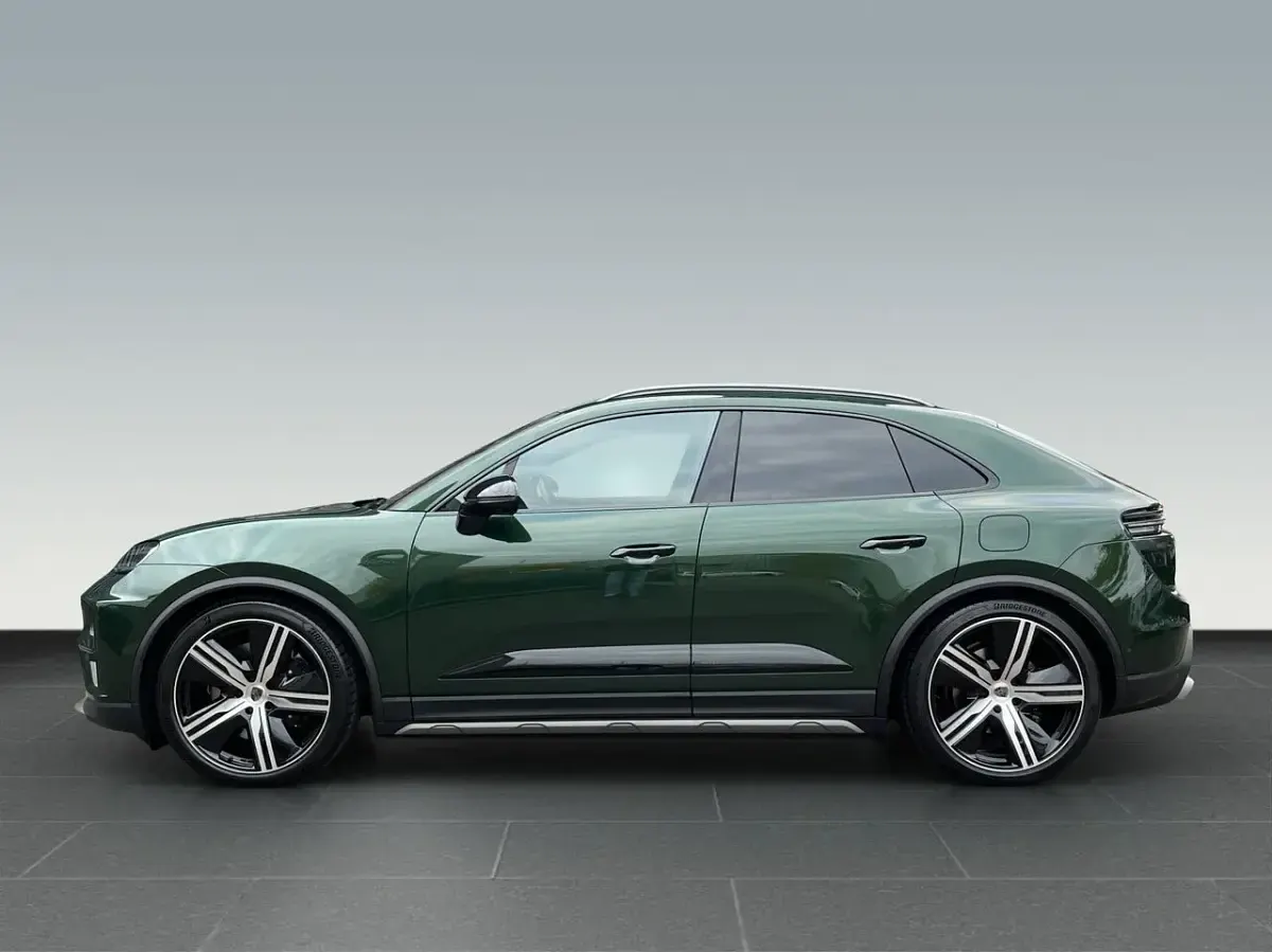 Ny Porsche Macan 469 kW (639 HK) 2026 Grøn SUV
