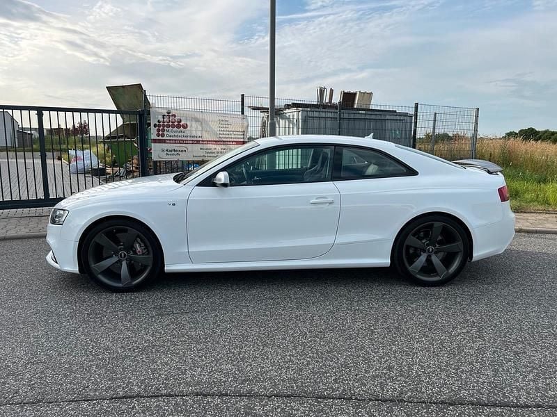 Gebraucht Audi RS5 Design 450 PS (330 kW) 2011 Weiß Coupé