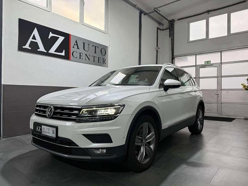 Oryxweiss Gebraucht 2019 VW Tiguan Highline SUV | 18.950 € (Guter Preis) - Bild 1/4