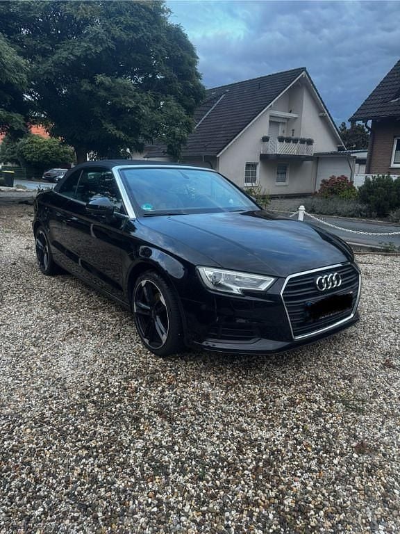 Schwarz Gebraucht 2016 Audi A3 Cabriolet Cabrio | 12.000 € (Guter Preis) - Bild 1/4