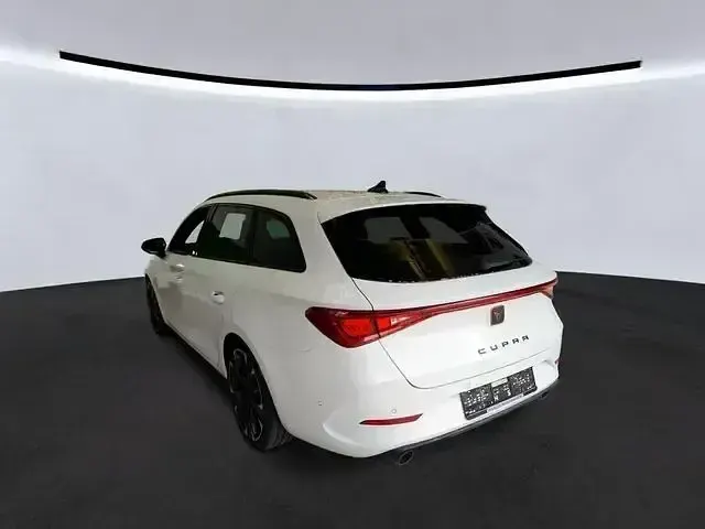 Gebraucht Cupra Leon VZ 245 PS (180 kW) 2024 Weiß Limousine