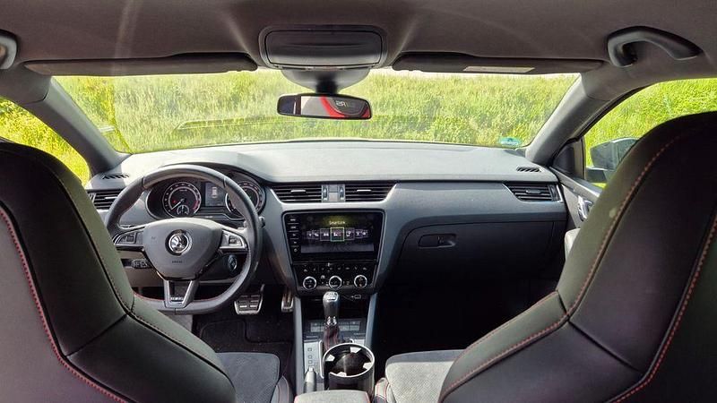 Gebraucht Skoda Octavia RS 184 PS (135 kW) 2020 Grau Kombi