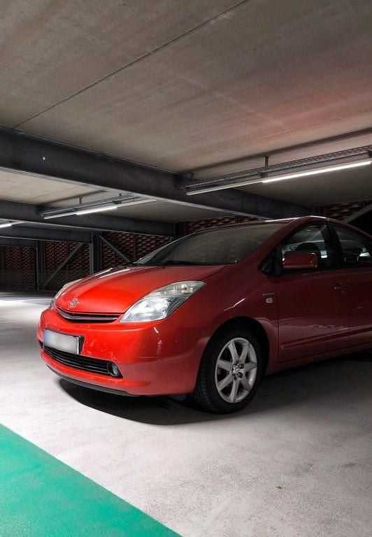 Rot Gebraucht 2008 Toyota Prius Sol Kleinwagen | 4.500 € (Guter Preis) - Bild 1/4