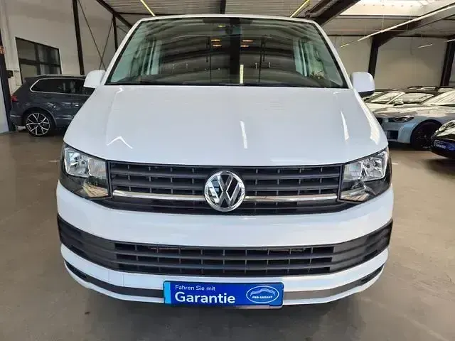 Gebraucht VW Caravelle 225 PS (165 kW) 2020 Candyweiss Van