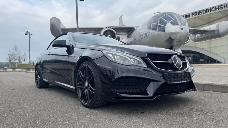Obsidianschwarz metalliclack Gebraucht 2016 Mercedes E500 AMG Cabrio | 38.900 € (Fairer Preis) - Bild 1/4