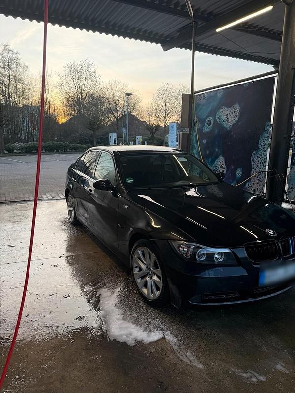 Gebraucht BMW 318 2007 Schwarz Limousine