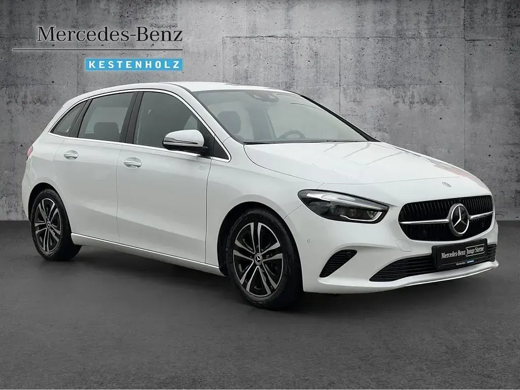 Gebraucht Mercedes B220 Progressive 190 PS (139 kW) 2023 Digitalweiß Kleinwagen