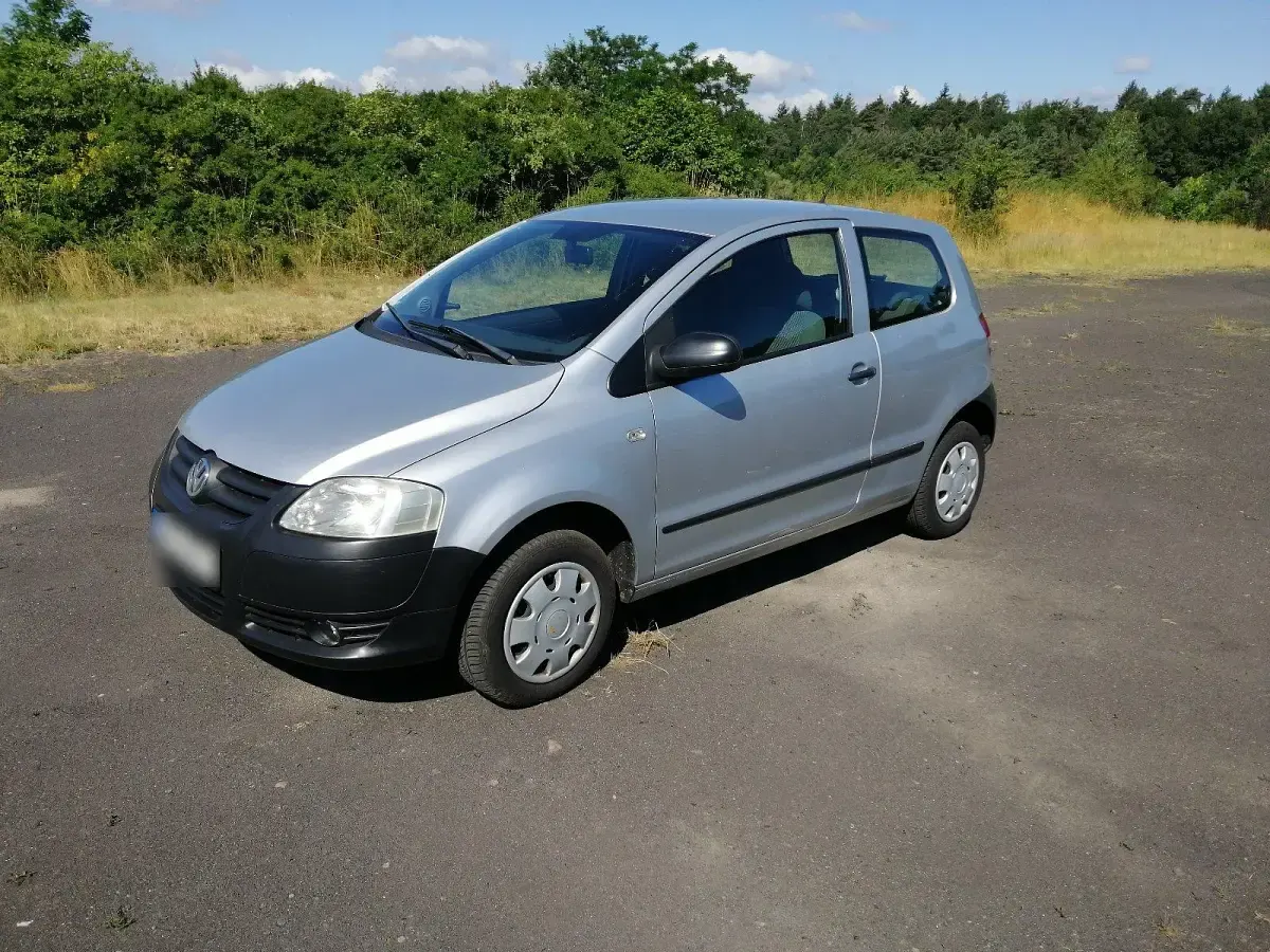 Gebraucht VW Fox 69 PS (50 kW) 2007 Silber Kleinwagen
