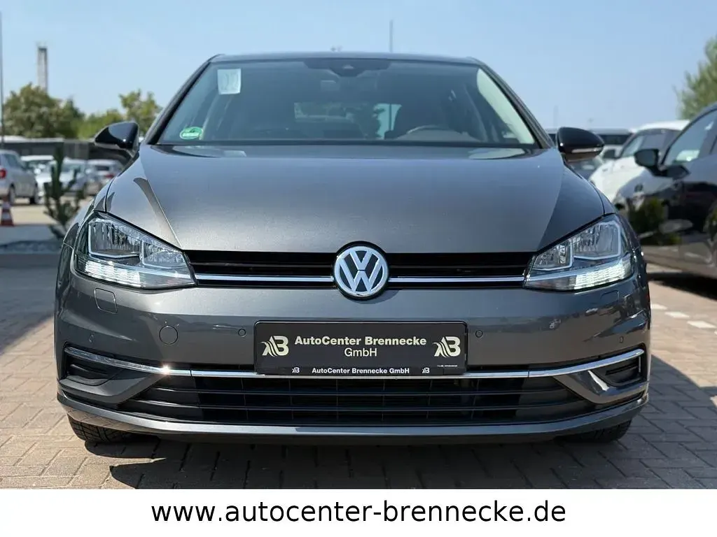 Gebraucht VW Golf VII IQ Drive 116 PS (85 kW) 2019 Grau Limousine
