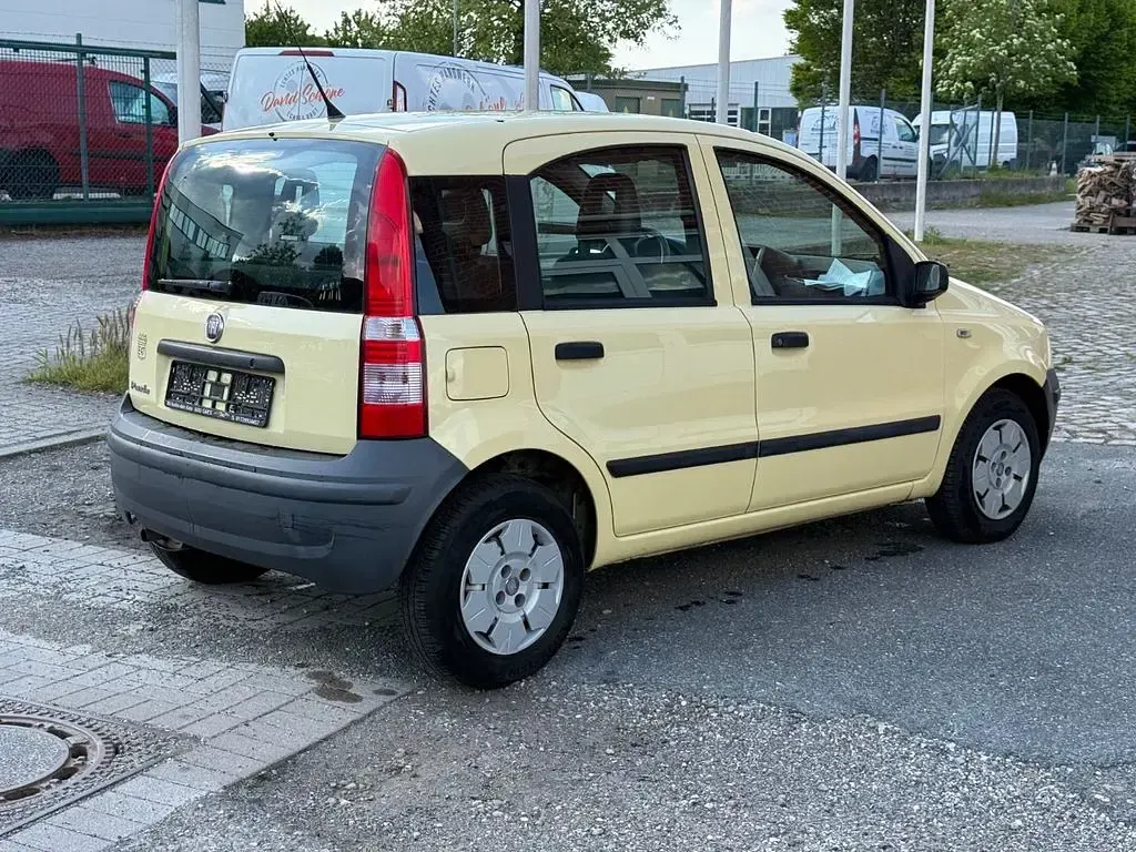 Gebraucht Fiat Panda Active 54 PS (39 kW) 2009 Gelb Kleinwagen
