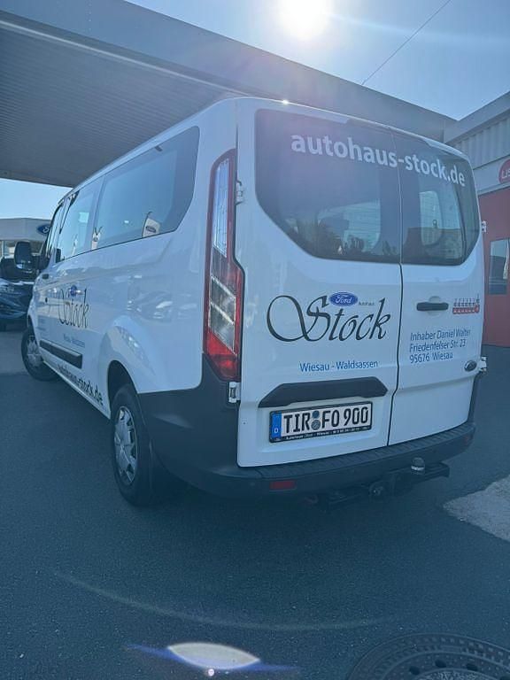 Gebraucht Ford Transit Custom Trend 105 PS (77 kW) 2016 Weiß Van / Kleinbus