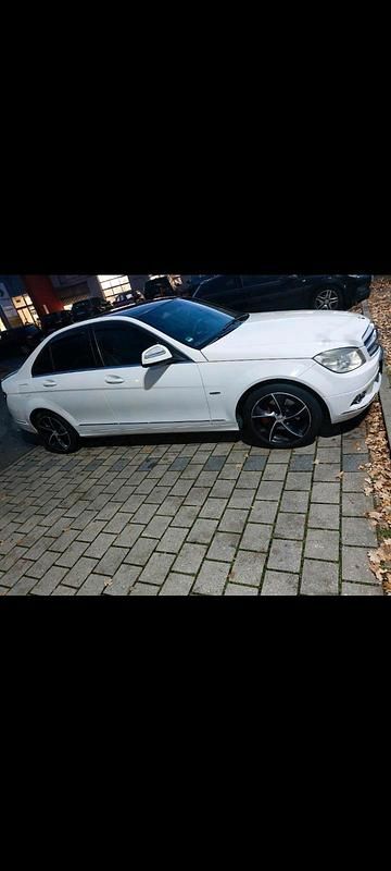 Gebraucht Mercedes C220 2007 Weiß Limousine