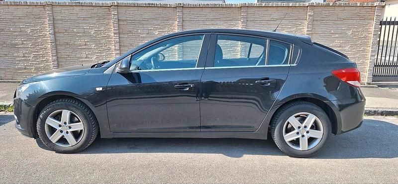 Gebraucht Chevrolet Cruze LTZ 163 PS (119 kW) 2014 Schwarz Limousine