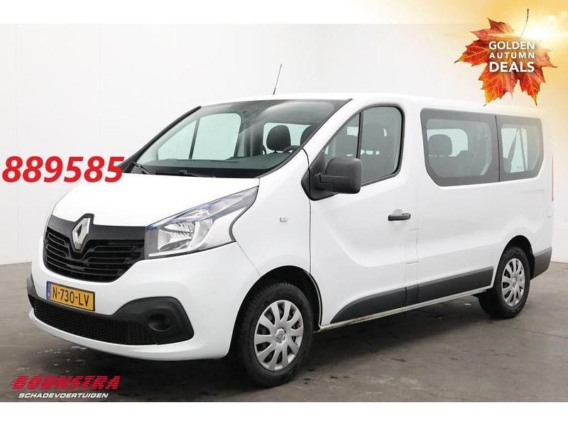 Weiß Gebraucht 2018 Renault Trafic Expression Van | 12.995 € (Fairer Preis) - Bild 1/4