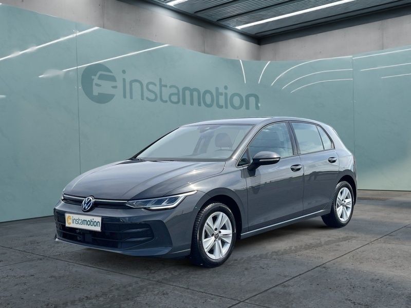 Grau Gebraucht 2024 VW Golf VIII Limousine | 22.819 € (Guter Preis) - Bild 1/4