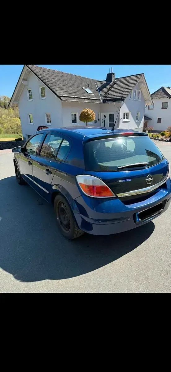 Gebraucht Opel Astra 90 PS (66 kW) 2005 Kleinwagen