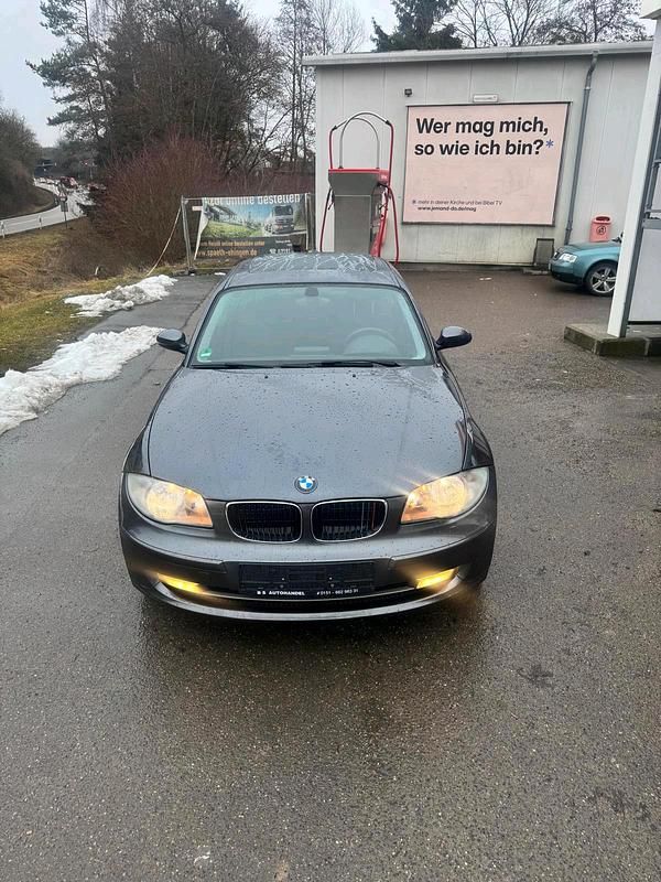 Gebraucht BMW 116 116 PS (85 kW) 2008 Grau Kleinwagen