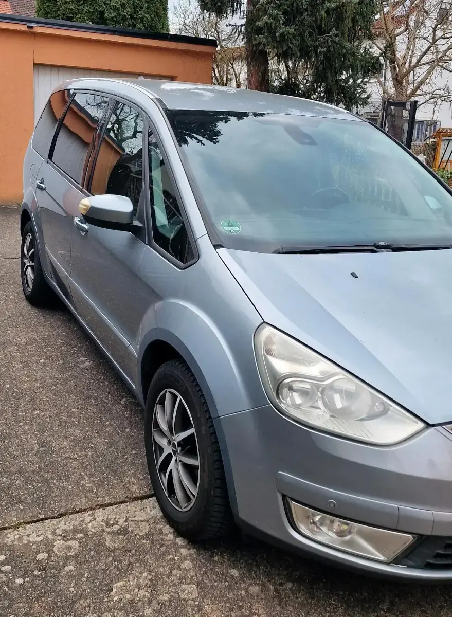 Gebraucht Ford Galaxy 140 PS (102 kW) 2008 Grau Van / Kleinbus