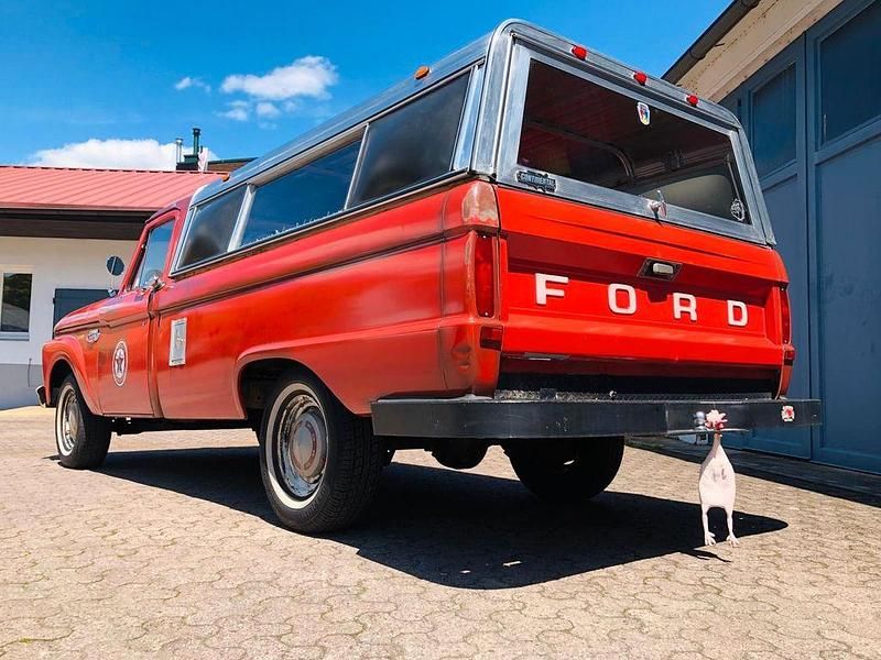 Gebraucht Ford V8 174 PS (127 kW) 1966 Rot SUV