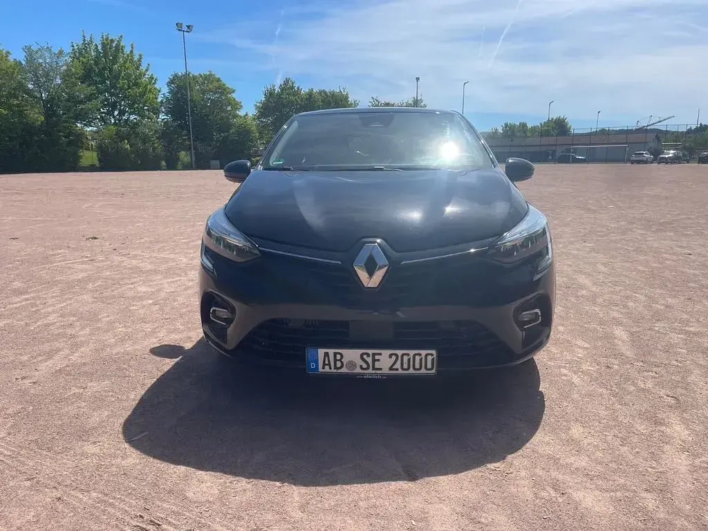 Gebraucht Renault Clio V Business 91 PS (66 kW) 2021 Schwarz Limousine