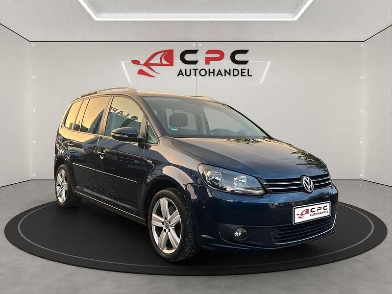 Blau Gebraucht 2013 VW Touran Life Van / Kleinbus | 6.400 € (Guter Preis) - Bild 1/4