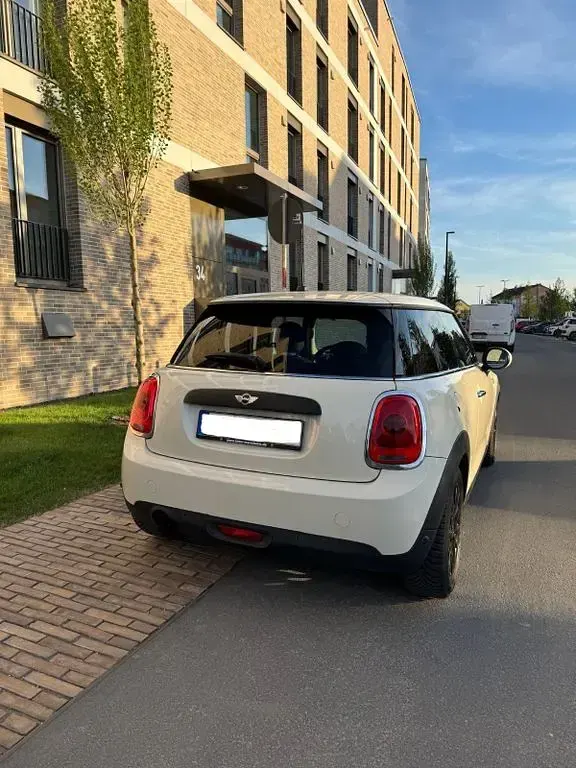 Gebraucht Mini ONE Pepper 102 PS (75 kW) 2016 Weiß Kleinwagen