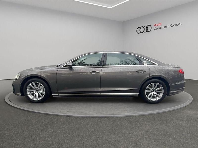 Gebraucht Audi A8L Ambiente 286 PS (210 kW) 2023 Terragrau metallic Limousine