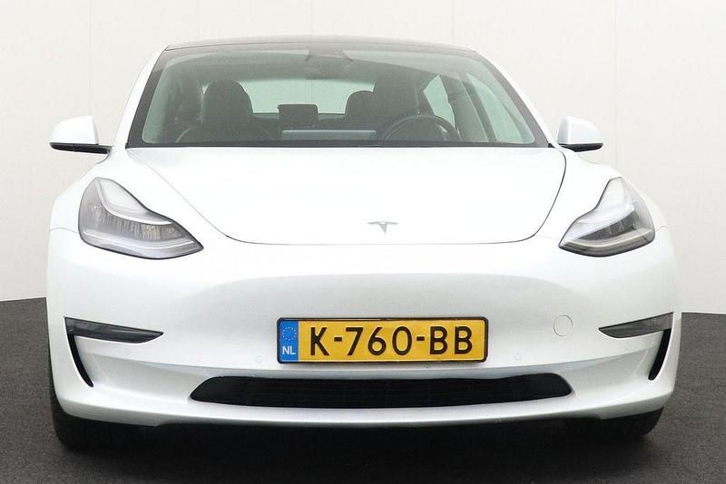 Gebraucht Tesla Model 3 158 kW (215 PS) 2020 Weiß Limousine