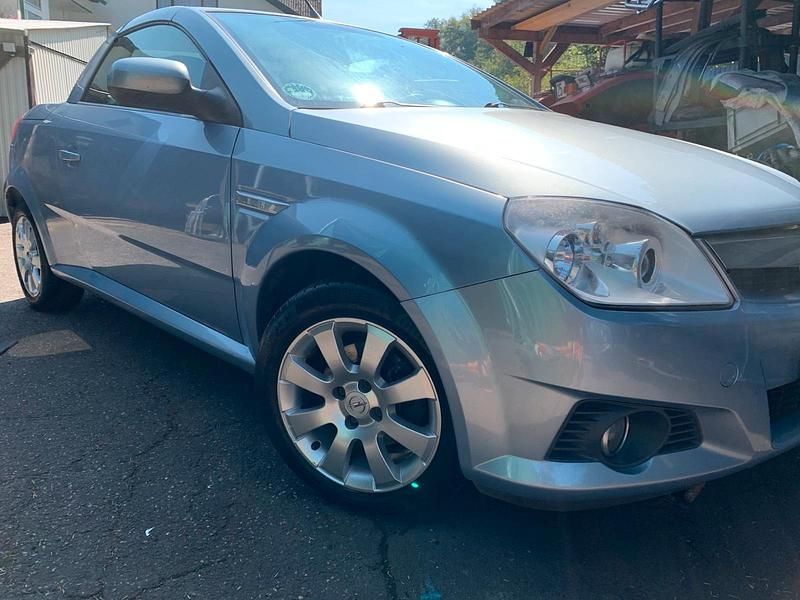 Blau Gebraucht 2006 Opel Tigra Cabrio | 900 € (Superpreis) - Bild 1/4