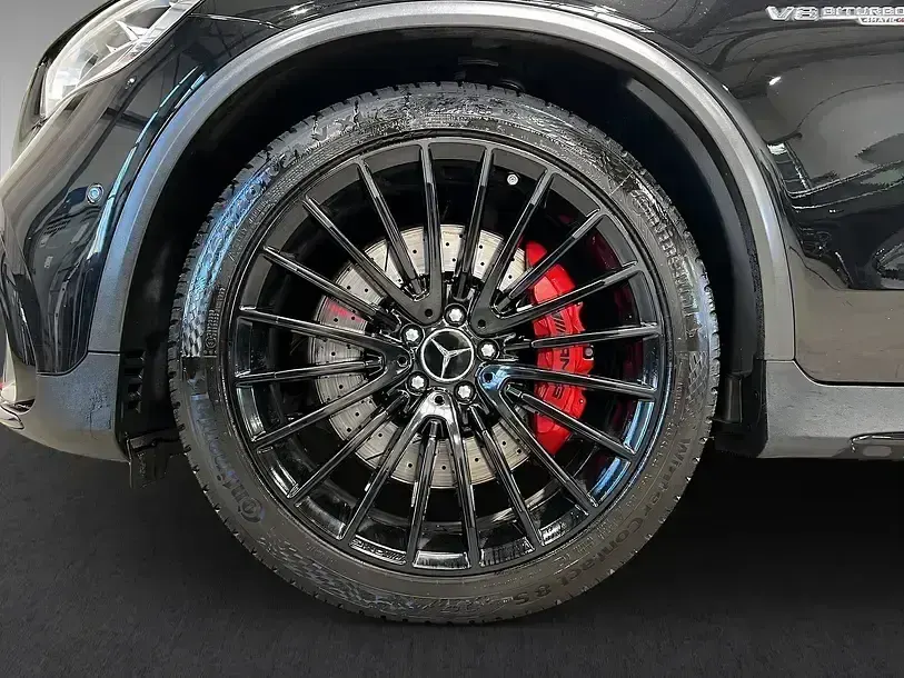 Gebraucht Mercedes GLC63 AMG Night 510 PS (375 kW) 2022 Lack obsidianschwarz (metallic) SUV