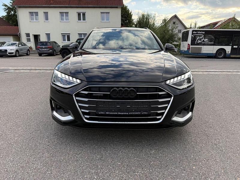 Gebraucht Audi A4 Advanced 204 PS (150 kW) 2022 Schwarz Kombi