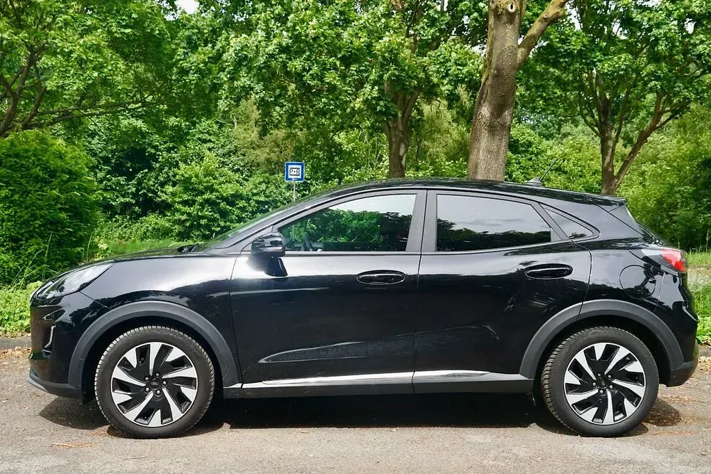 Gebraucht Ford Puma Titanium 125 PS (91 kW) 2023 Schwarz SUV