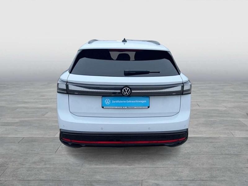 Gebraucht VW ID.7 Pro 210 kW (286 PS) 2025 Gletscherweiß metallic Kombi