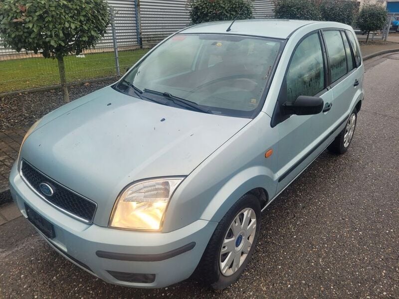 Gebraucht Ford Fusion 80 PS (58 kW) 2004 Silber Limousine