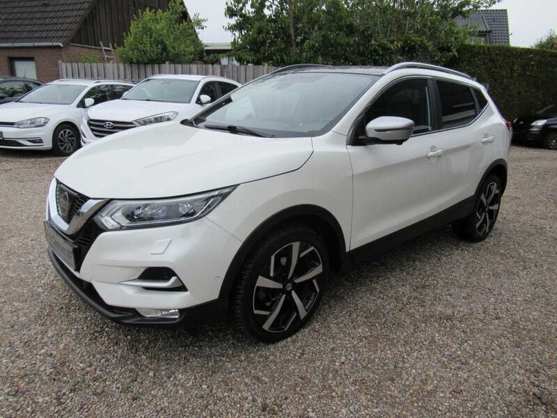Weiß Gebraucht 2017 Nissan Qashqai Tekna SUV | 16.950 € (Fairer Preis) - Bild 1/4