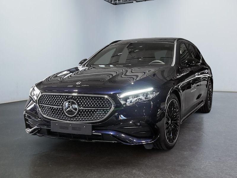 Gebraucht Mercedes E300 AMG 204 PS (150 kW) 2025 Blau Limousine