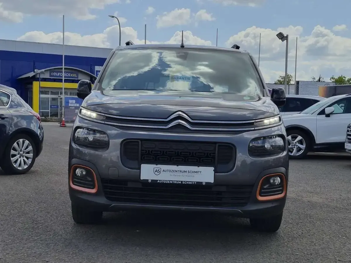 Gebraucht Citroën Berlingo XTR 131 PS (96 kW) 2020 Gris platinium Van / Kleinbus