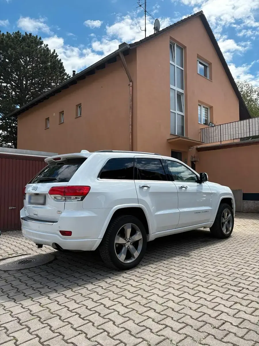 Gebraucht Jeep Grand Cherokee 243 PS (178 kW) 2014 Weiß SUV