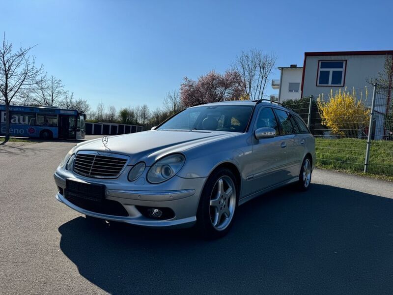 Silber Gebraucht 2005 Mercedes E350 AMG Kombi | 2.500 € (Superpreis) - Bild 1/4