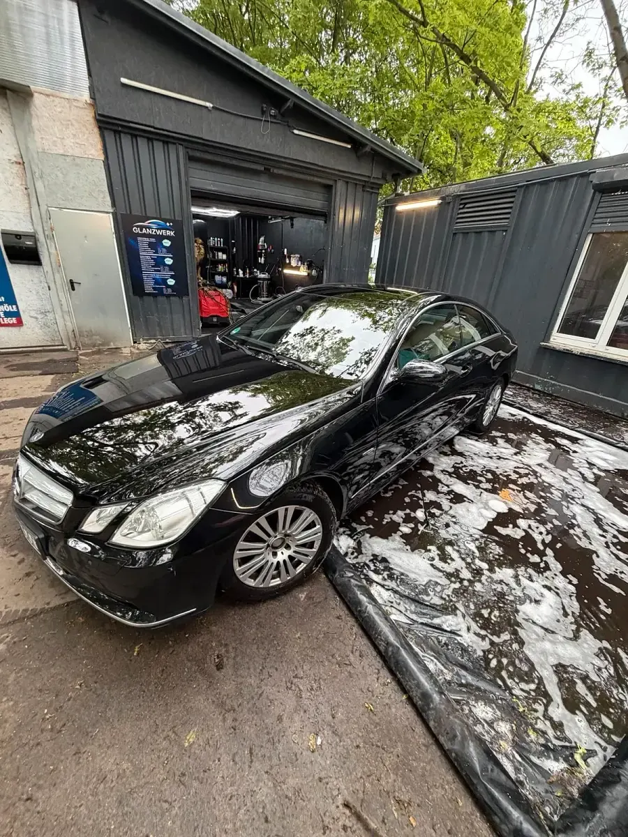 Gebraucht Mercedes 300 292 PS (214 kW) 2010 Schwarz Coupé
