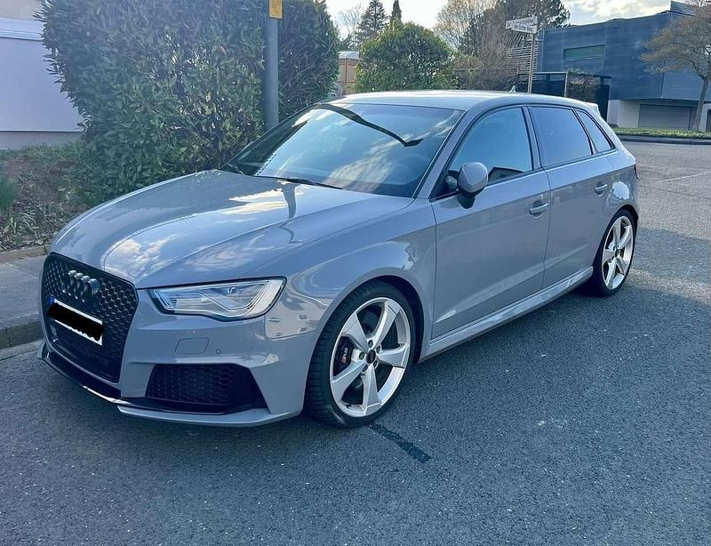 Gebraucht Audi RS3 367 PS (269 kW) 2016 Grau Limousine