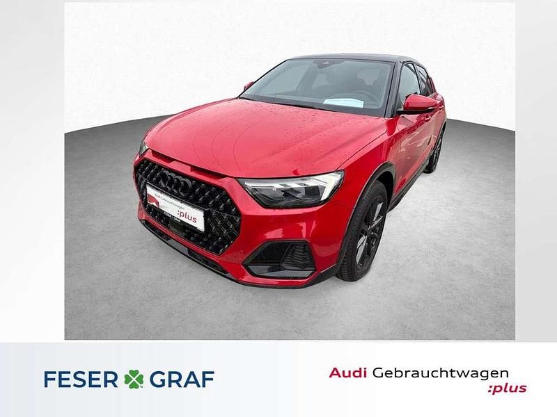 Progressivrot metallic mythosschwarz metallic Gebraucht 2024 Audi A1 Ambiente Kleinwagen | 28.890 € (Fairer Preis) - Bild 1/4